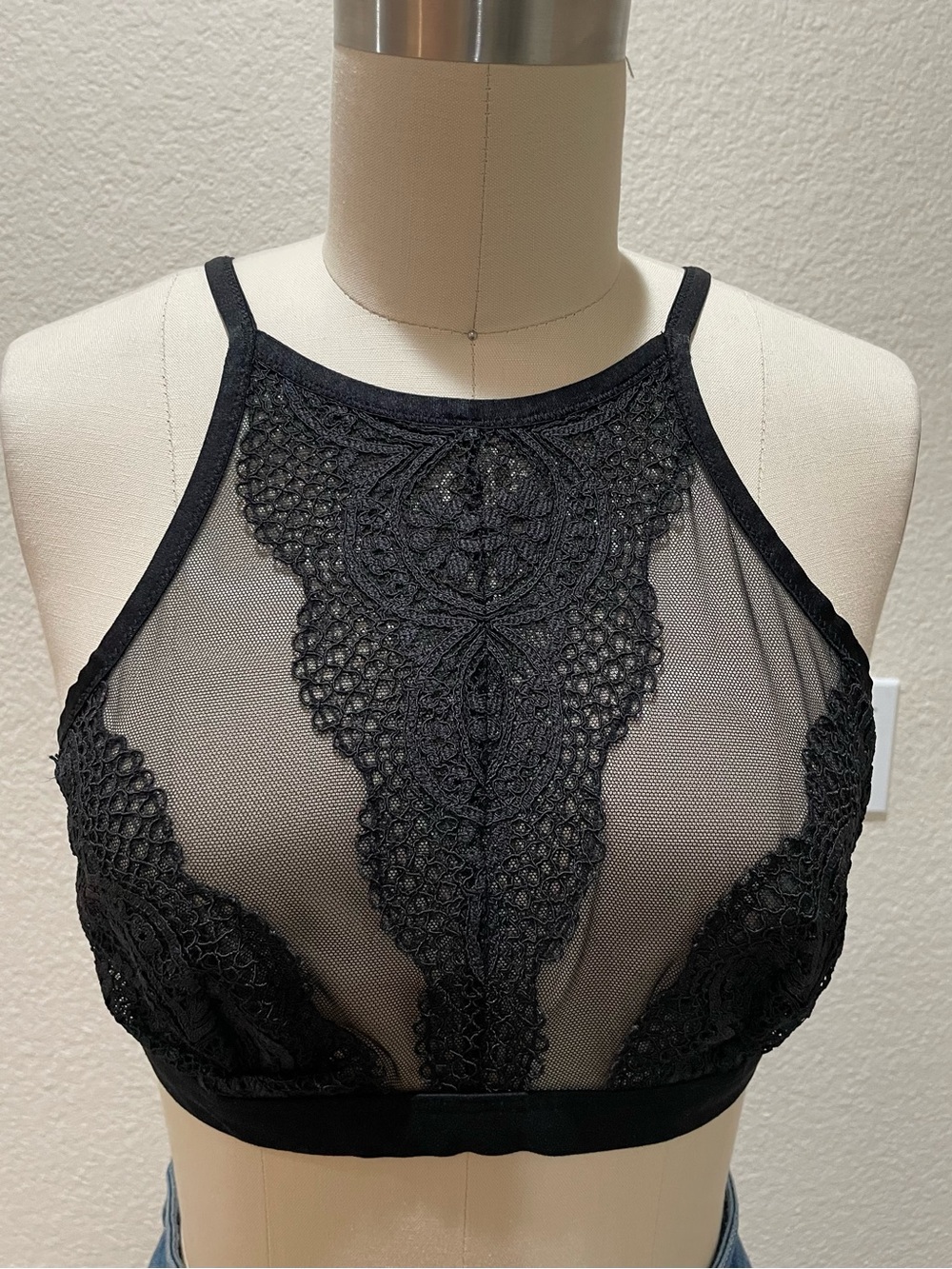 Black Sheer Lace High-Neck Bralette Fits S/M Source Unknown
